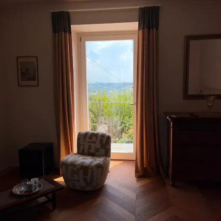 Iucunde Appartement Montà