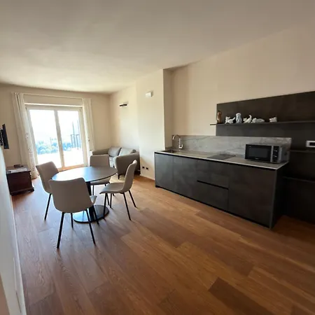 Iucunde Appartement *